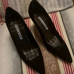 Manila Blahnik black suede heels